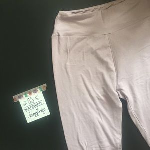 LuLaRoe Leggings 🦄